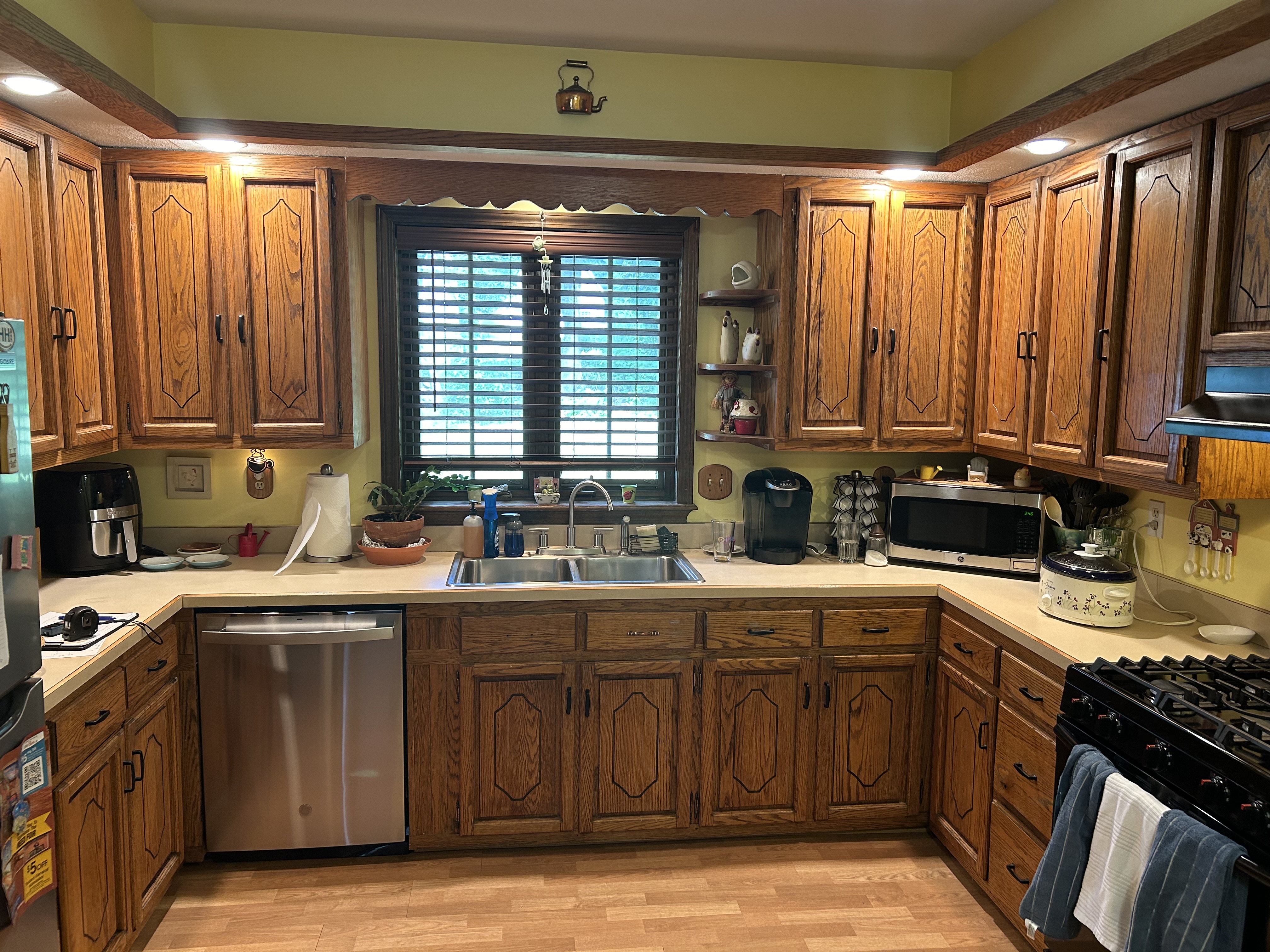 Elizabethtown - Hand Kitchen Before photo 1.jpeg